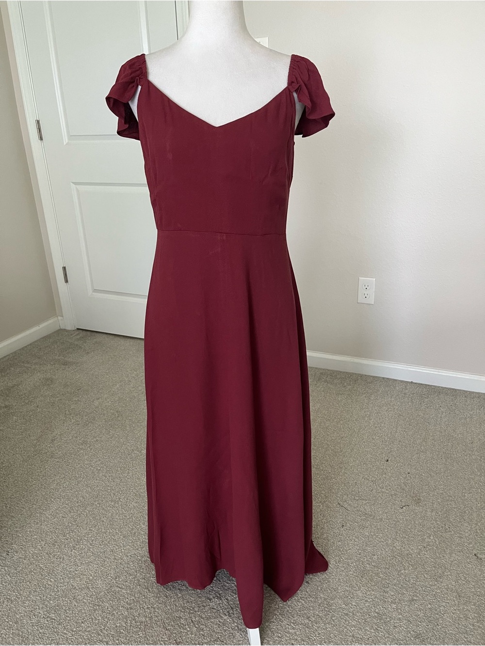 NWOT Quince Georgette Short Sleeve Midi Dress Size Small in Maroon